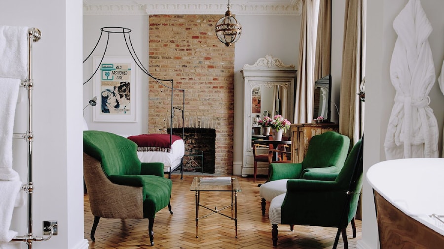 Artist Residence London