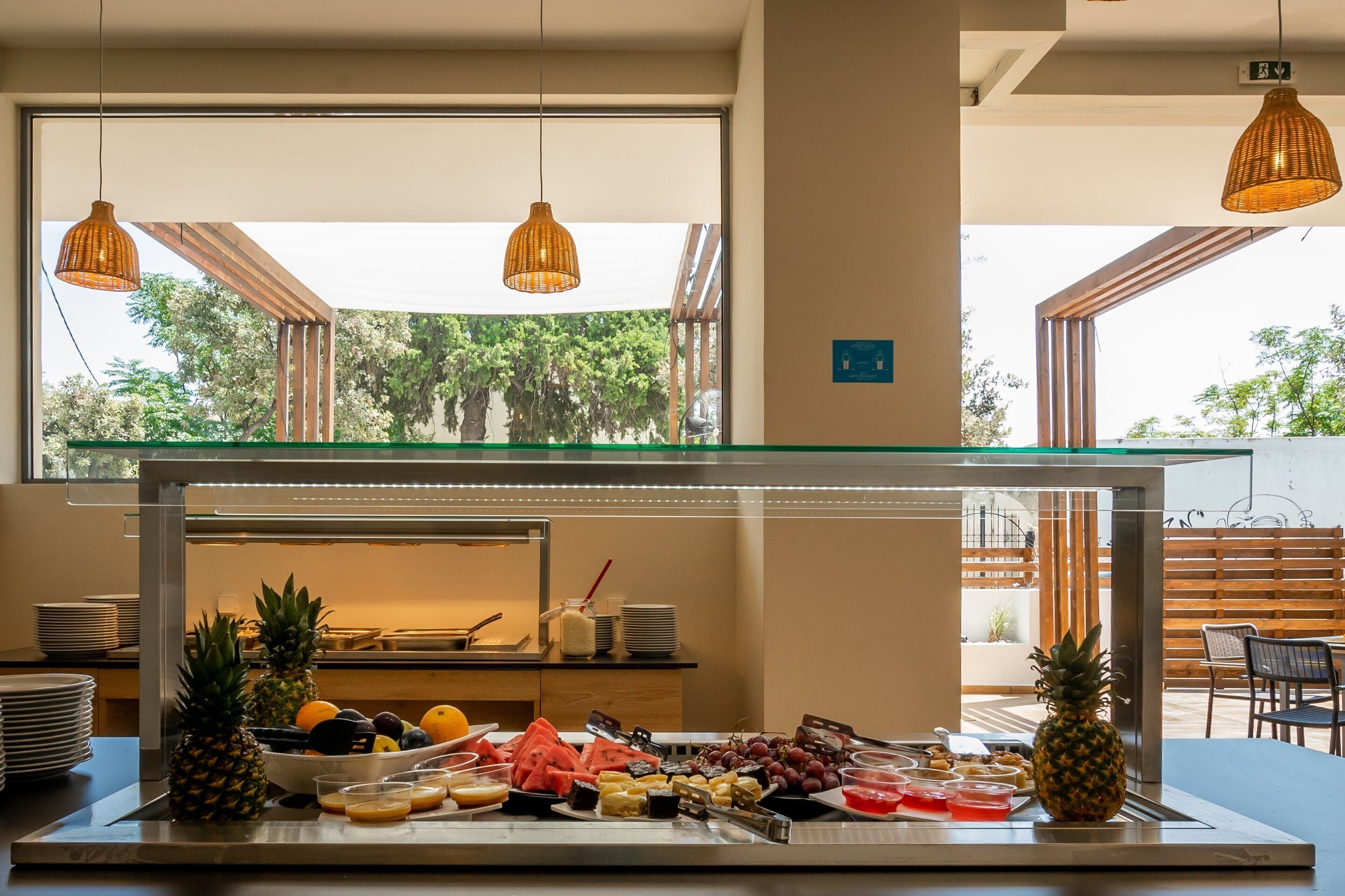 Daily buffet breakfast (EUR 8 per person)