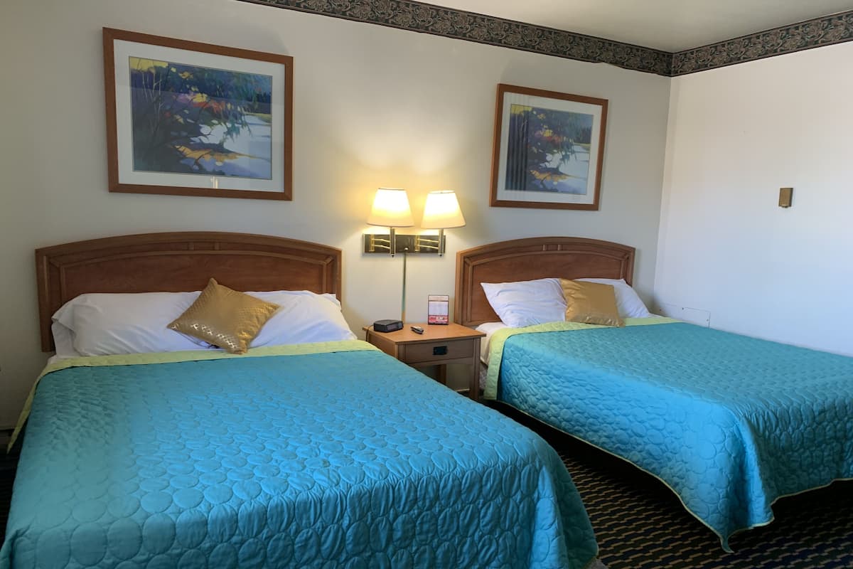 Chambre, 2 grands lits