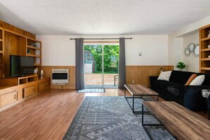 Casa exclusiva, 2 habitaciones | 1 dormitorio, colchones viscoelásticos, escritorio