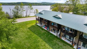 Room - South Arm Retreats (East Jordan)