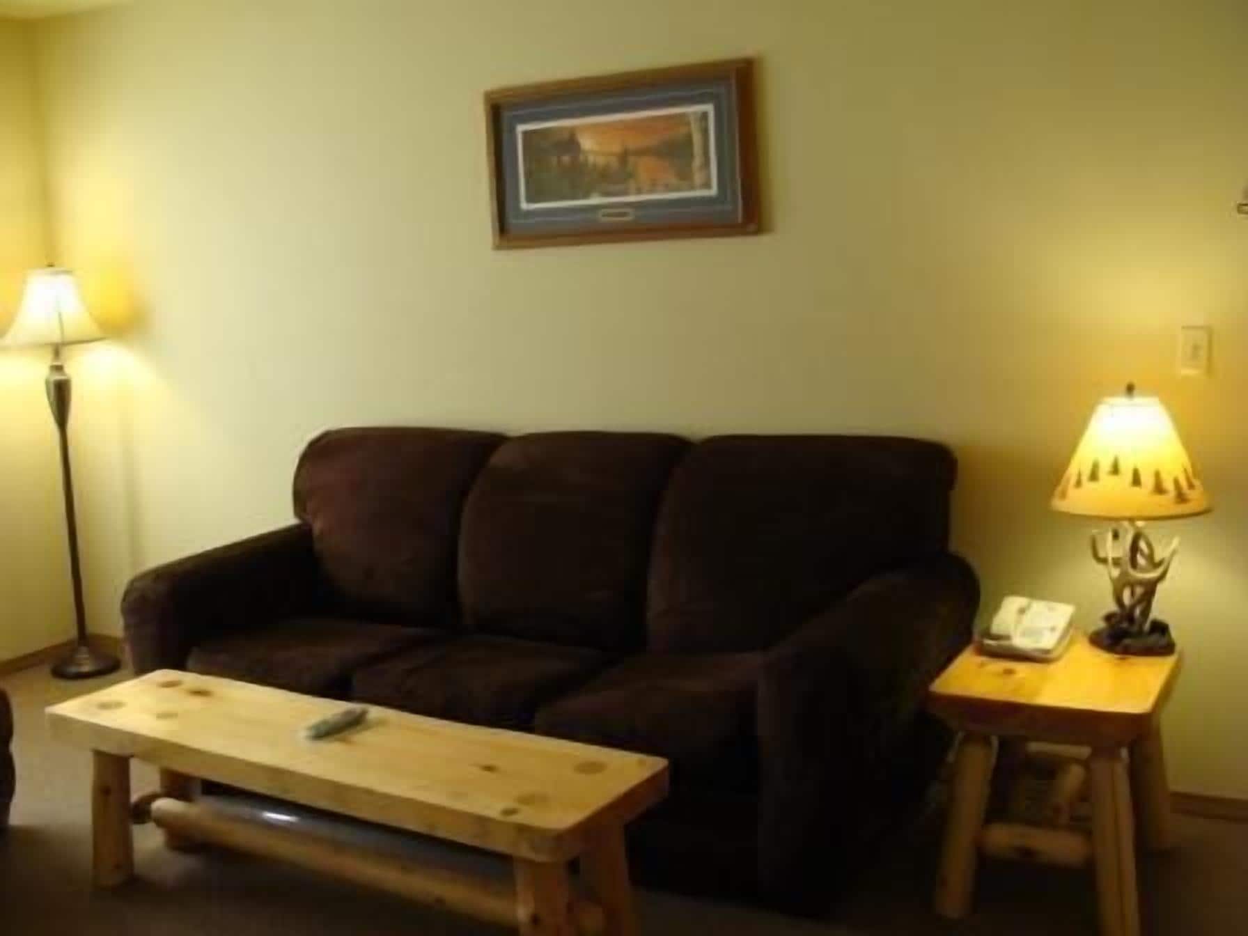 desk, iron/ironing board, travel cot, rollaway beds