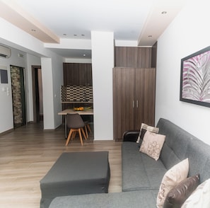 Family Studio Suite, Balcony | Blackout drapes, soundproofing, free cribs/infant beds, free WiFi - Sunshine Hotel Lardos (Rhodes)