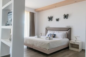 Family Studio Suite, Balcony | Blackout curtains, soundproofing, free cots/infant beds, free WiFi - Sunshine Hotel Lardos (Rhodes)