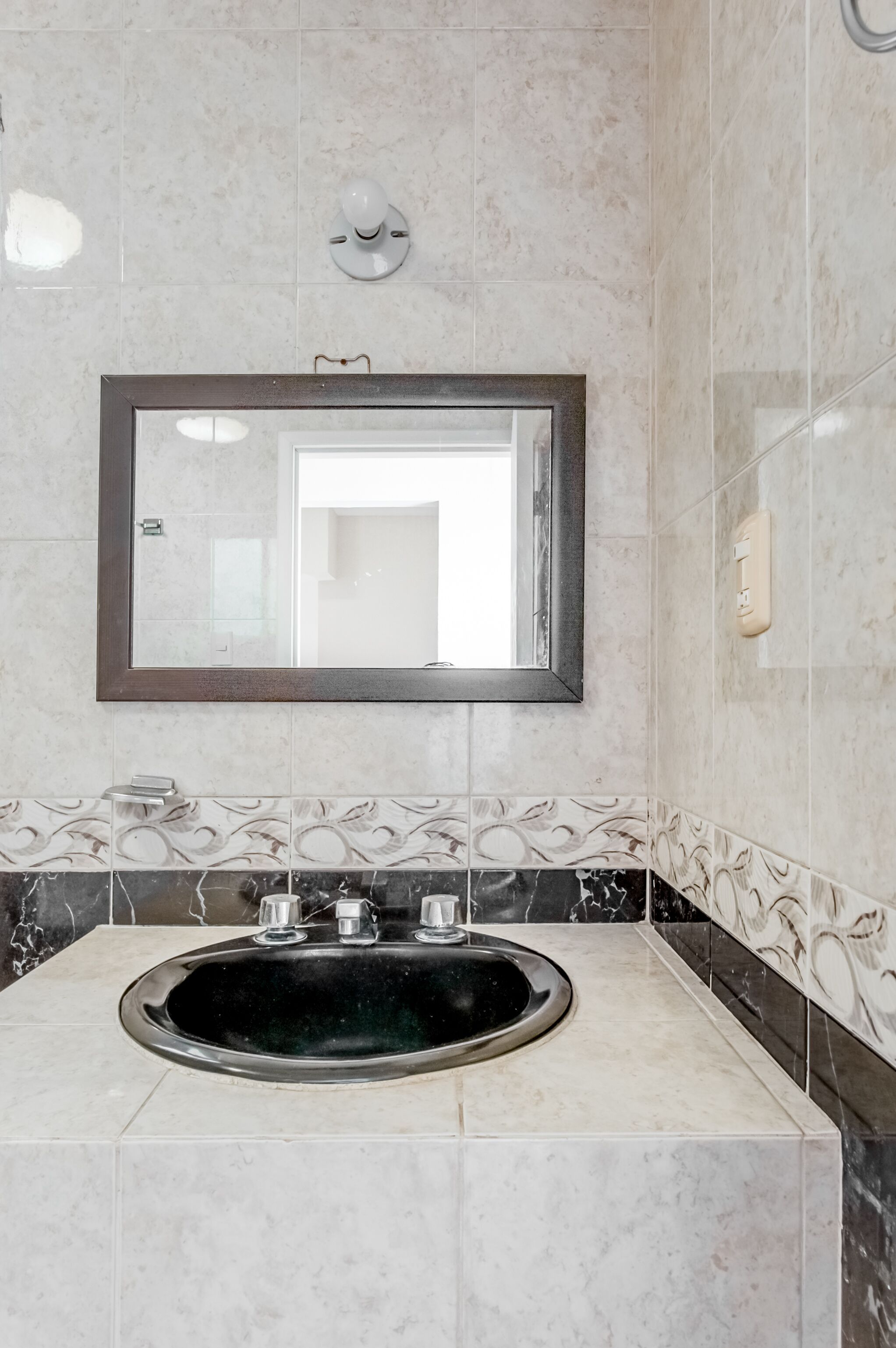 Photo - Boca Inn Hotel & Suites