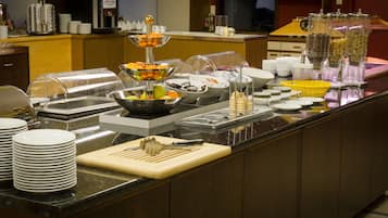 Daily buffet breakfast (EUR 8.50 per person)