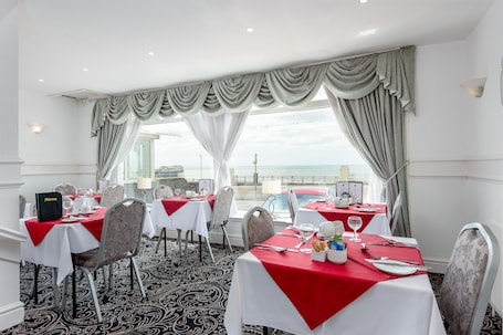 Restaurant. Hotel Santa Maria