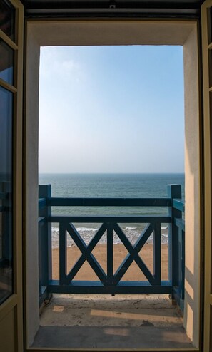 Standard Double or Twin Room, Ocean View | View from room - Hôtel Ambassadeurs (Saint-Malo)