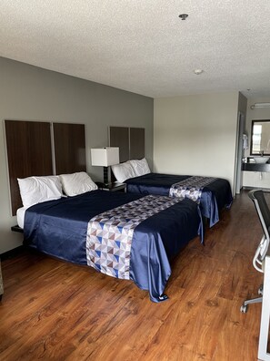 Double Room, 2 Queen Beds | Desk, free WiFi, bed sheets