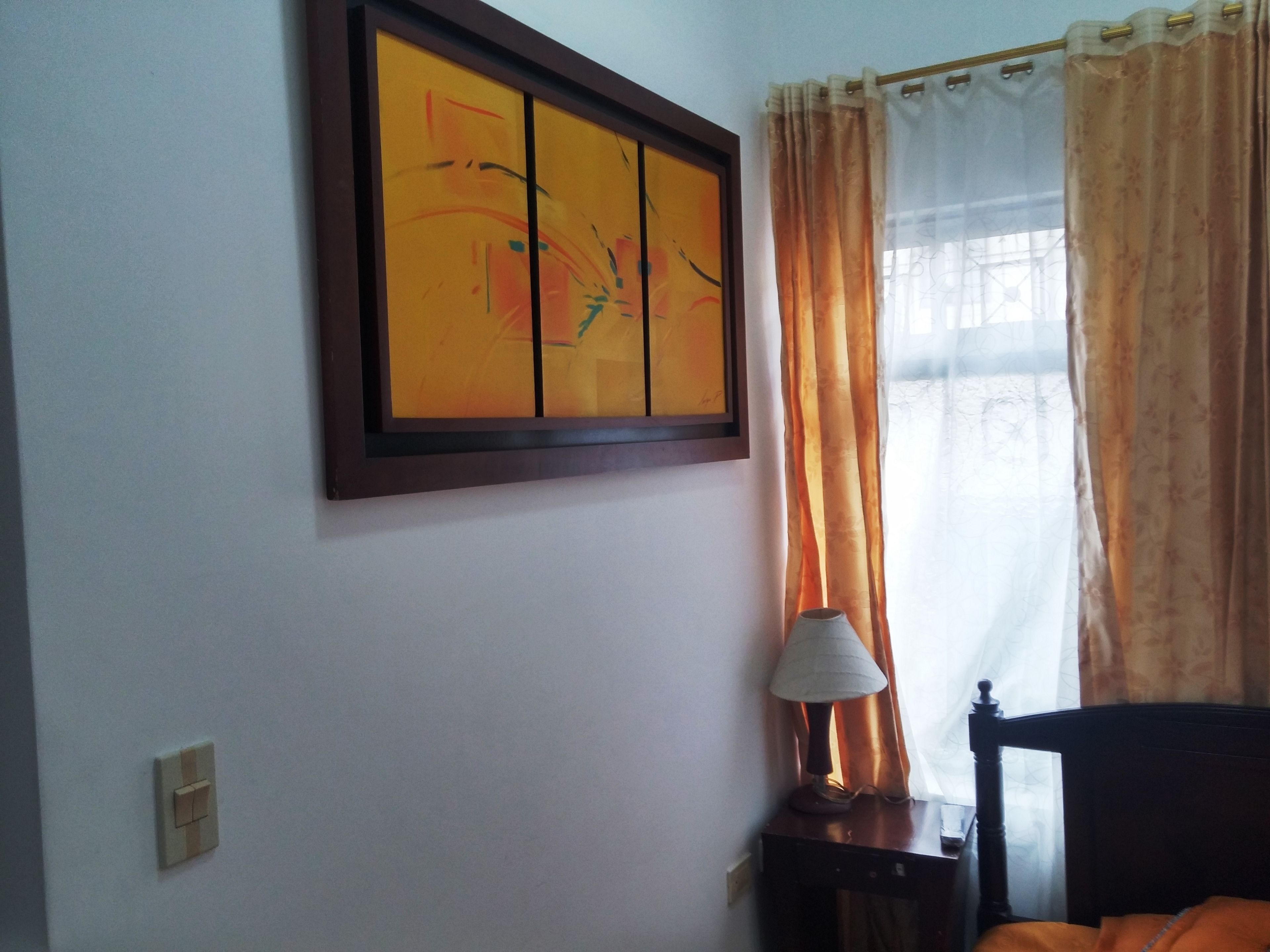 basic single room, mixed dorm, ensuite | down duvets, individually decorated, individually furnished