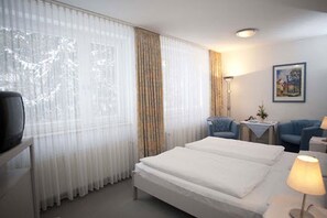 Premium bedding, free WiFi - Moorland Hotel Am Senkelteich (Vlotho)
