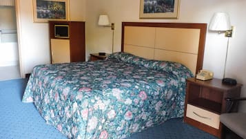 King room, Accessible | Iron/ironing board, free WiFi, bed sheets