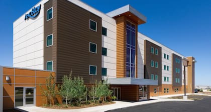 AeroStay Hotel