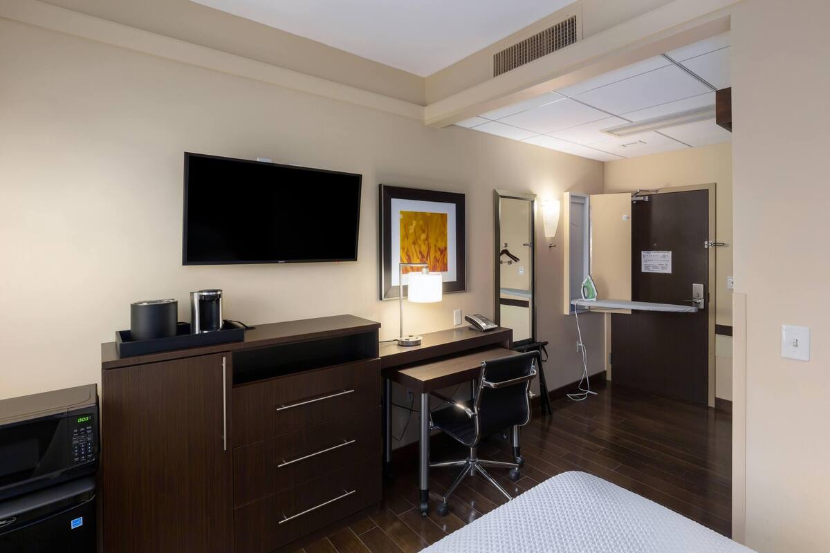 desk, laptop workspace, blackout curtains, soundproofing