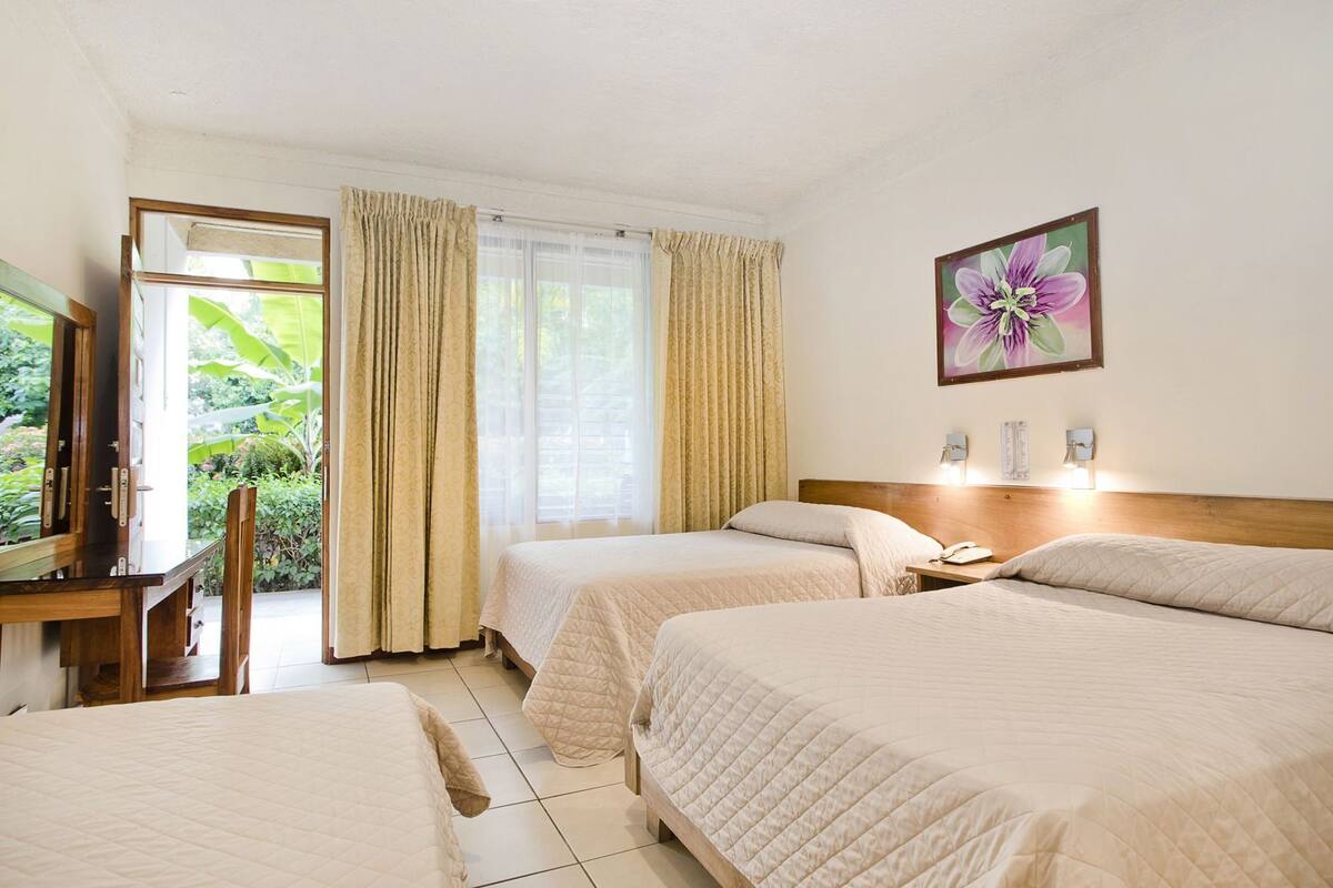 In-room safe, desk, rollaway beds, free WiFi