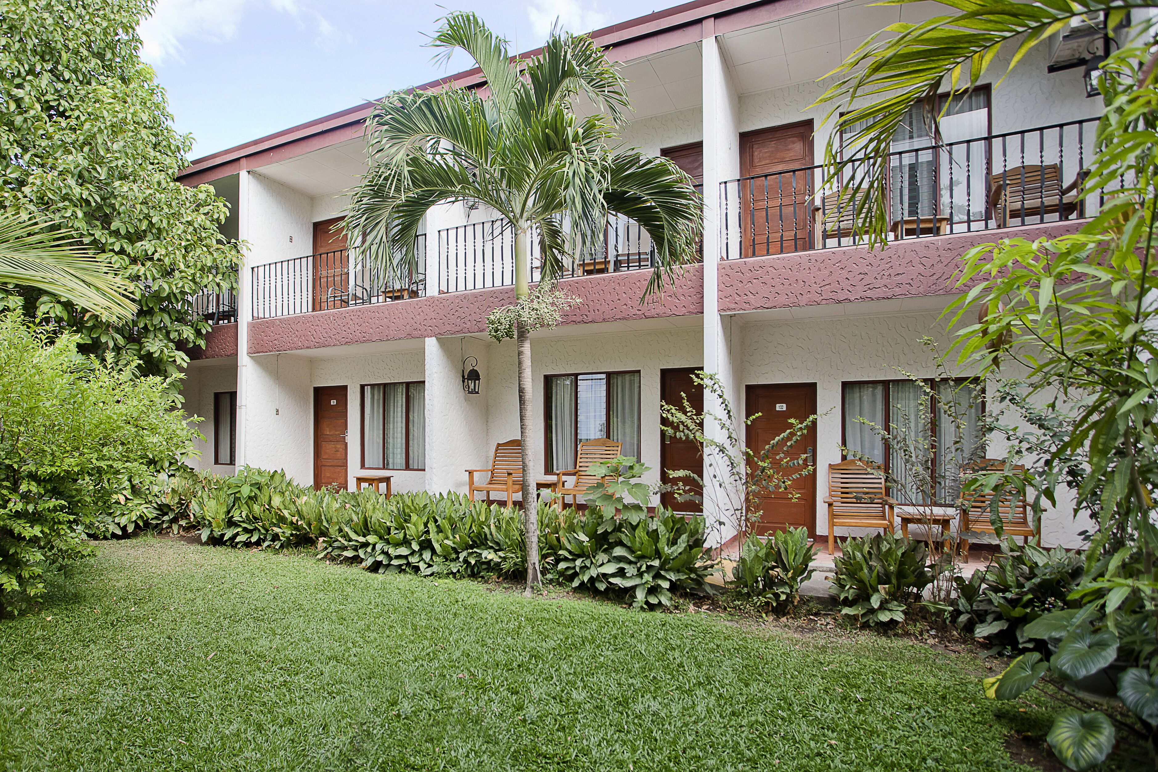 標準客房, 2 張標準雙人床 | 客房內保險箱、書桌、折疊床/加床、免費無線上網