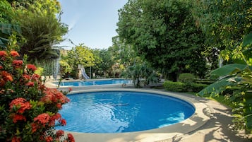 Piscina externa