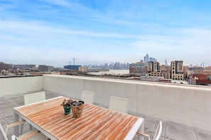 Rooftop terrace - Dharma Home Suites Hoboken at Novia (Hoboken)