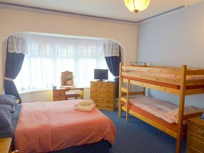 Suite, Ensuite (Large) - Arendale Hotel (Blackpool)