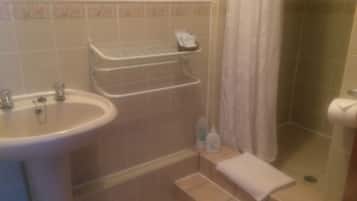 Double Room, Ensuite (Large)