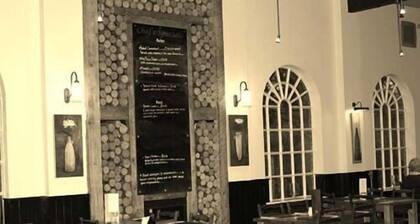 We Three Loggerheads