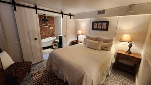 Cottage, 3 Bedrooms, 2 Bathrooms, 3 Beds, Kitchen, (Hidden Haven)