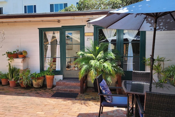 Estudi en suite | Terrassa o pati