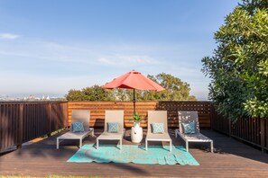 Mid-Century Modern Home -La Jolla Scenic | Terrace/patio - Redwood Hollow Cottages (La Jolla)