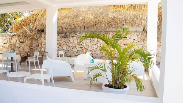 Outdoor dining - Cappuccino Mare (Punta Cana)