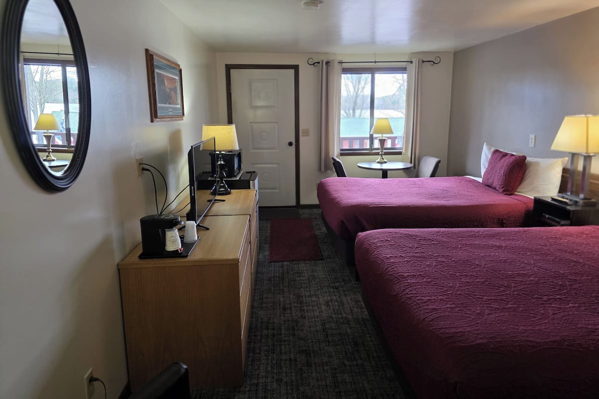 Standard Room | Individually decorated, individually furnished, iron/ironing board