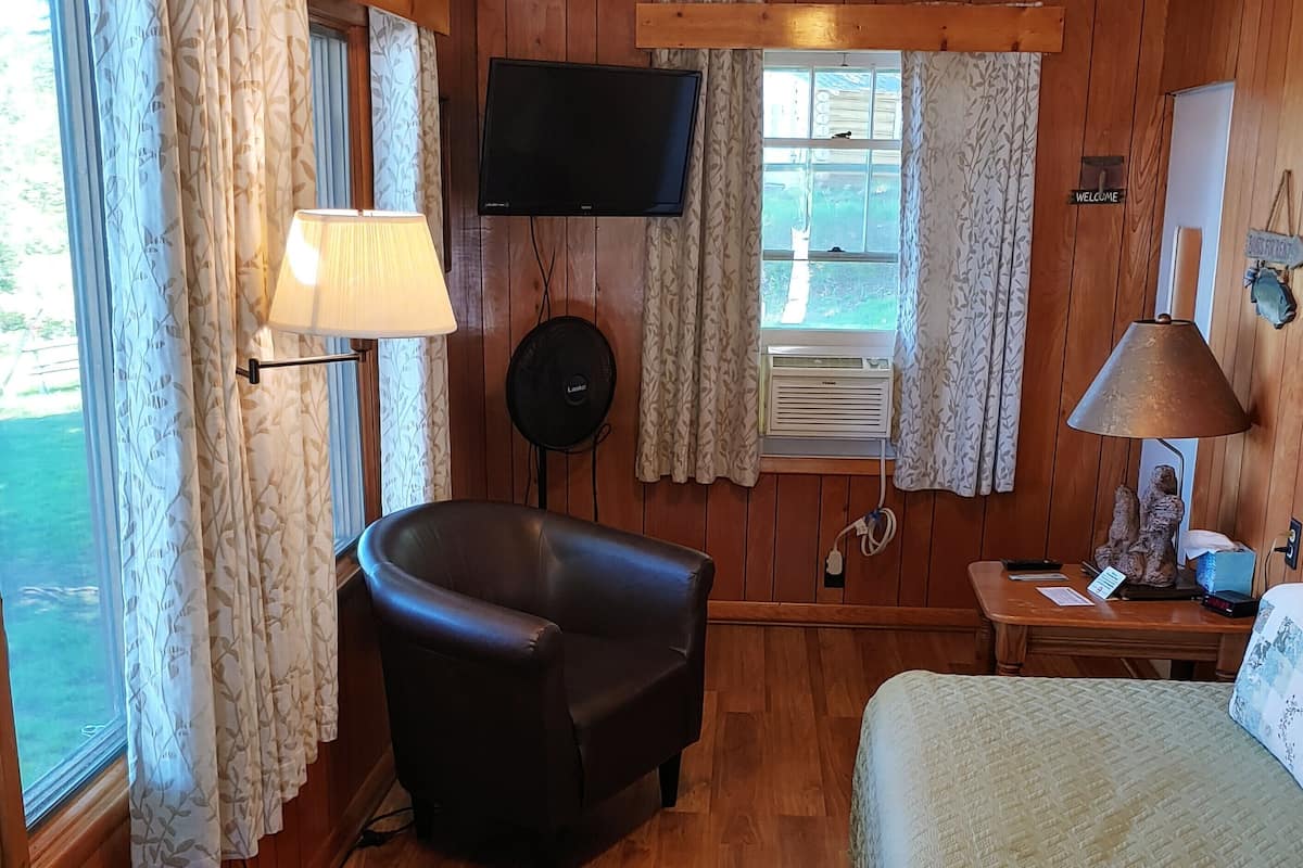 Mobile Home, Lake View | Living area | 32-inch flat-screen TV with digital channels, TV