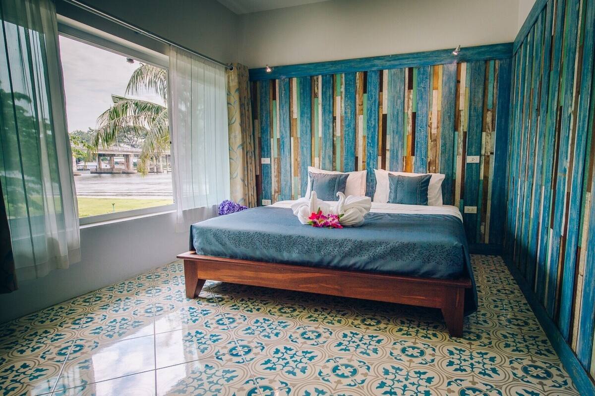 Large double room | 客房内保险箱、婴儿床、折叠床/加床（额外收费）、免费 WiFi