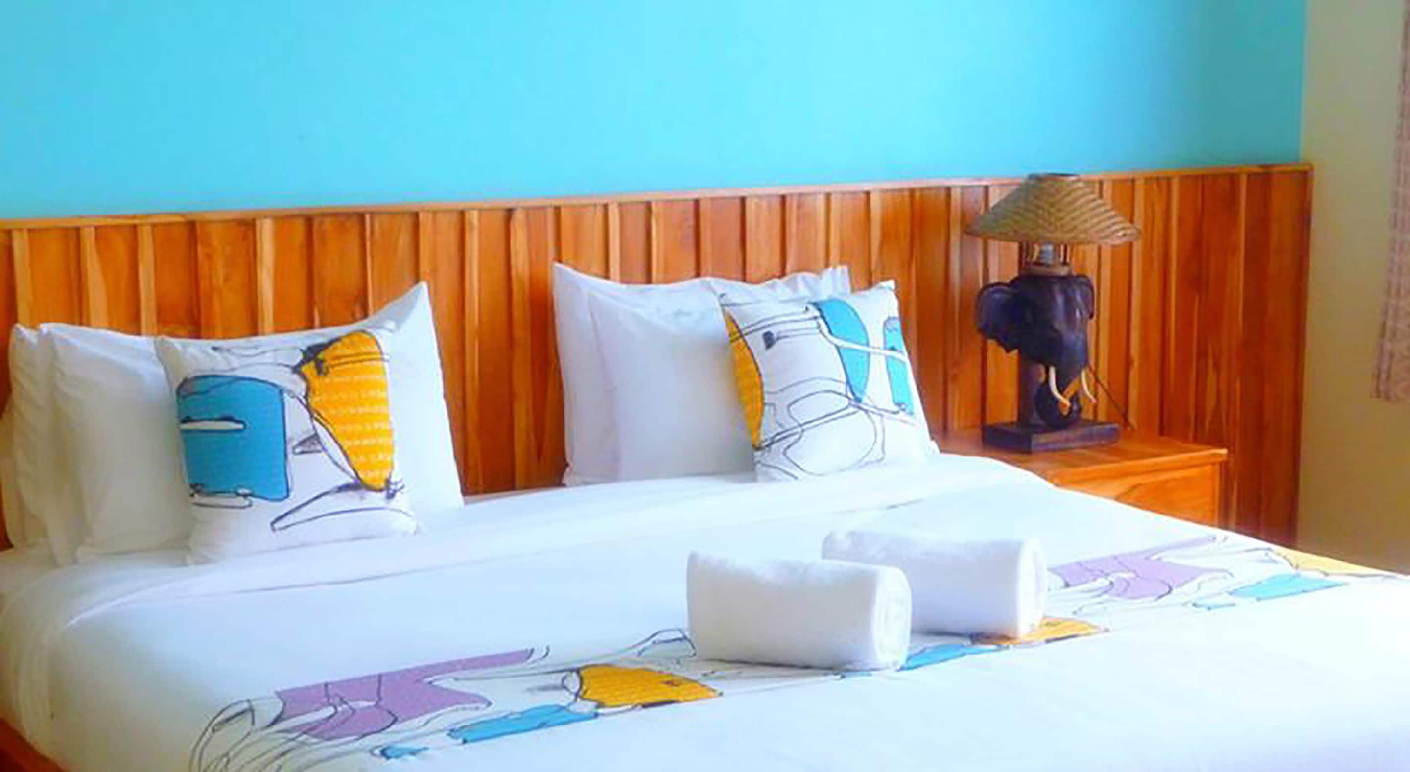 standard double room | in-room safe, cots/infant beds, rollaway beds, free wifi