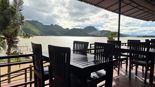 Palette Monsane River Kwai Resort