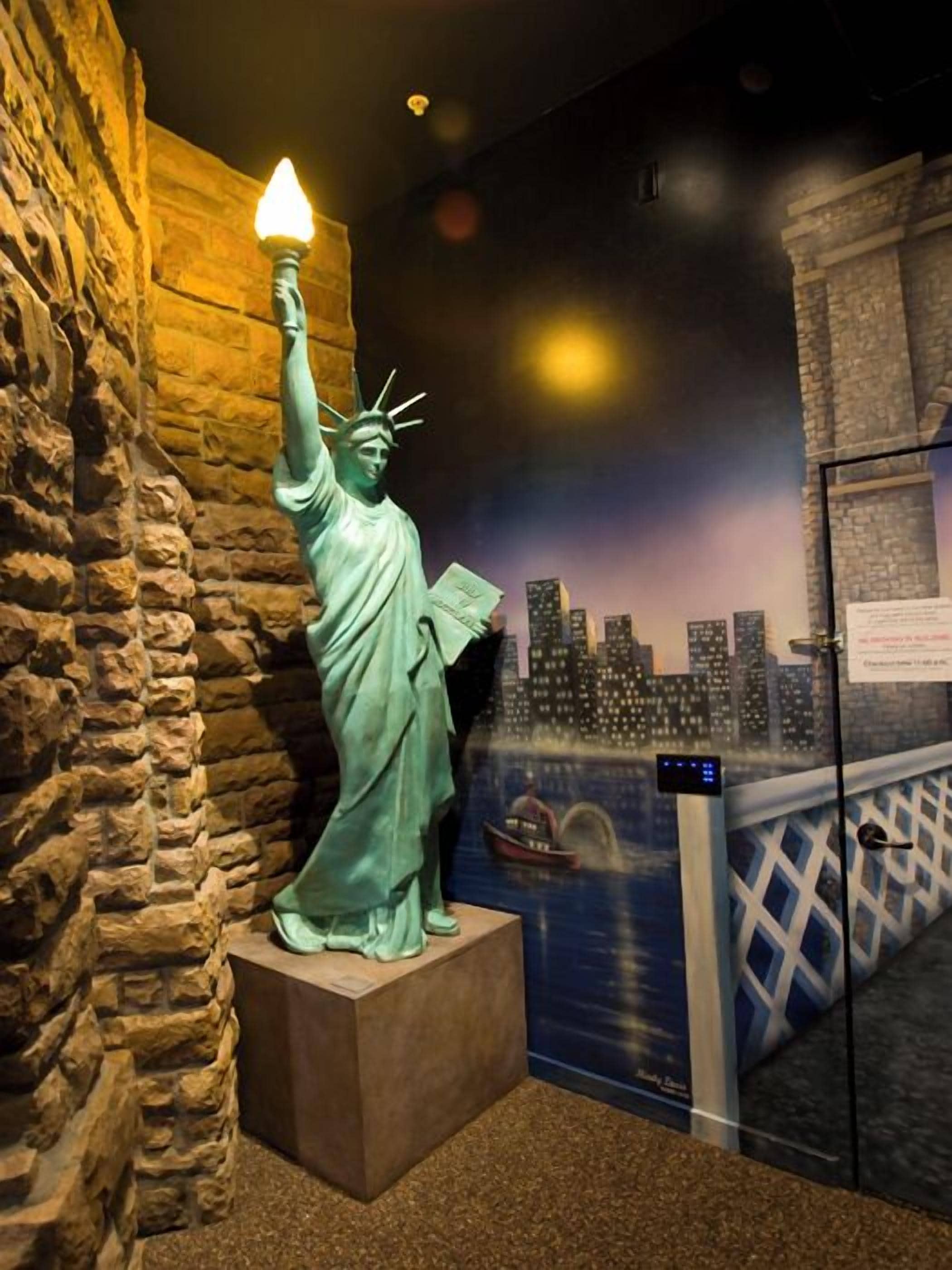 suite, 1 king bed (new york theme) | pillow-top beds, soundproofing, rollaway beds, free wifi