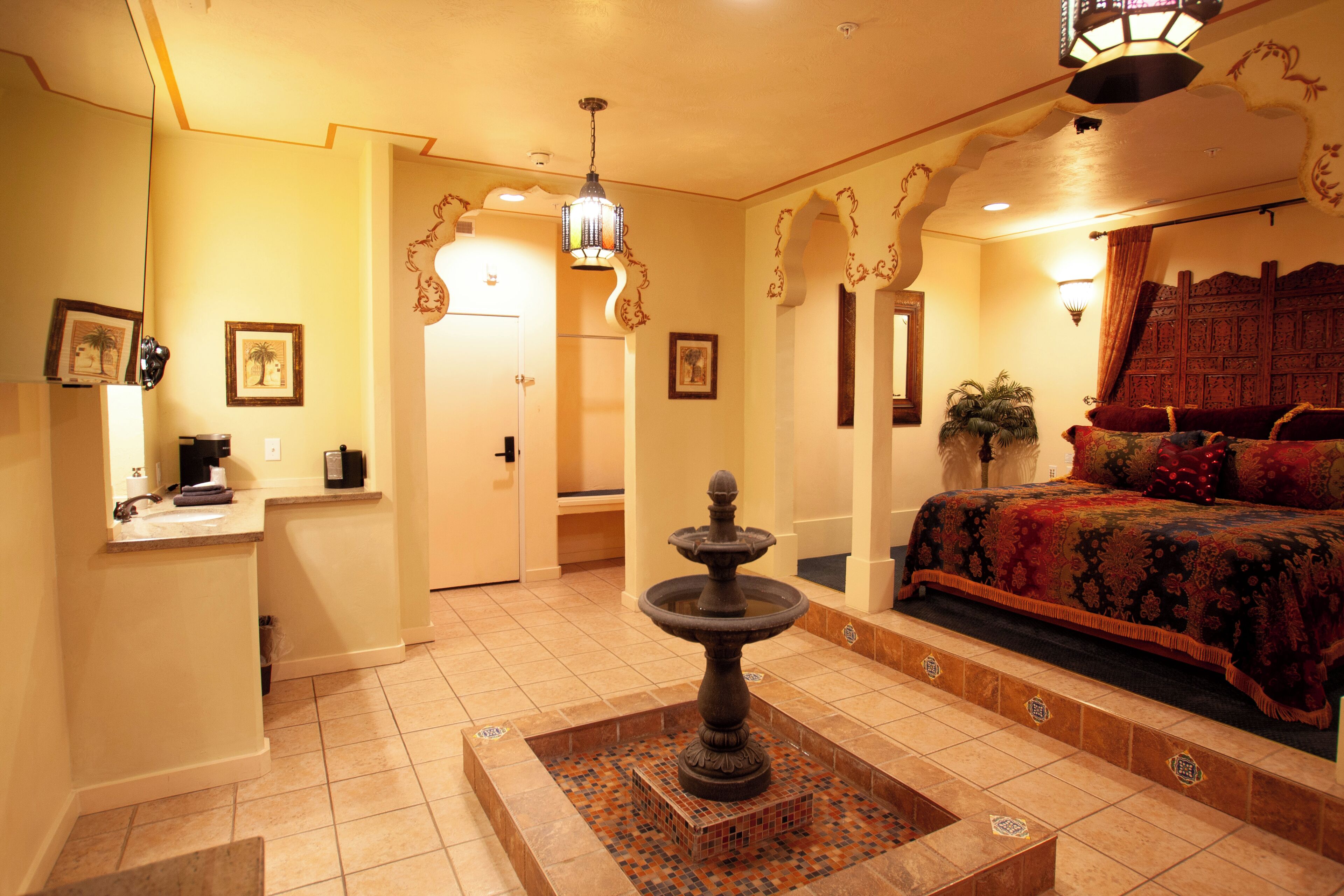 suite, 1 king bed (morocco theme) | pillow-top beds, soundproofing, rollaway beds, free wifi