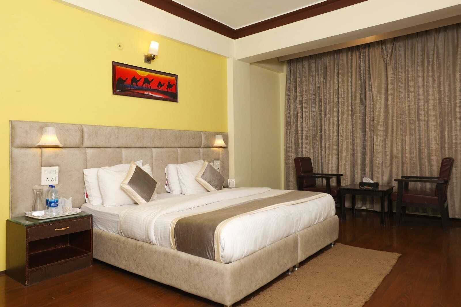 Super Deluxe room | Desk, soundproofing, iron/ironing board, free WiFi