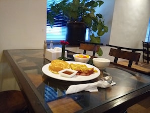 Café da manhã continental todos os dias (NPR 500 por pessoa)
