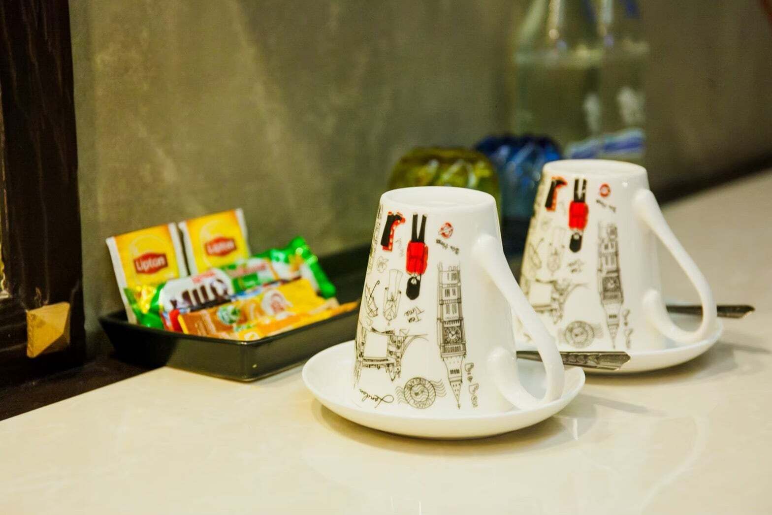 deluxe double or twin room | desk, rollaway beds, free wifi