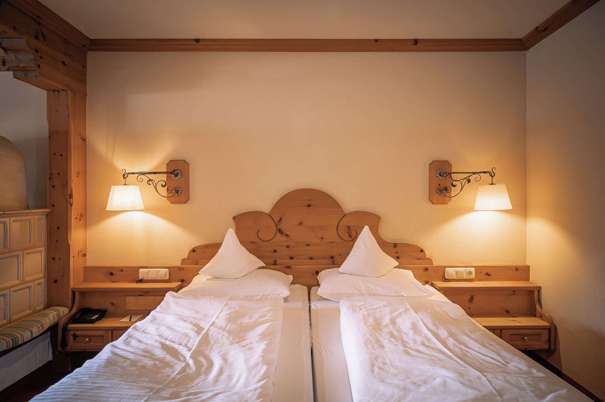 Premium bedding, minibar, in-room safe, free WiFi