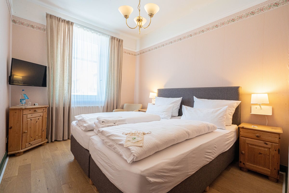 Economy Double Room | Hypo-allergenic bedding, free WiFi, bed sheets