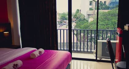 Chada Veranda Hotel