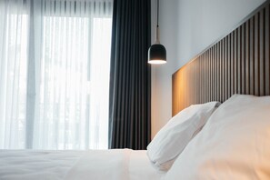 Premium Studio Suite | Desk, iron/ironing board - Vira Hotel & Suites (Fethiye)