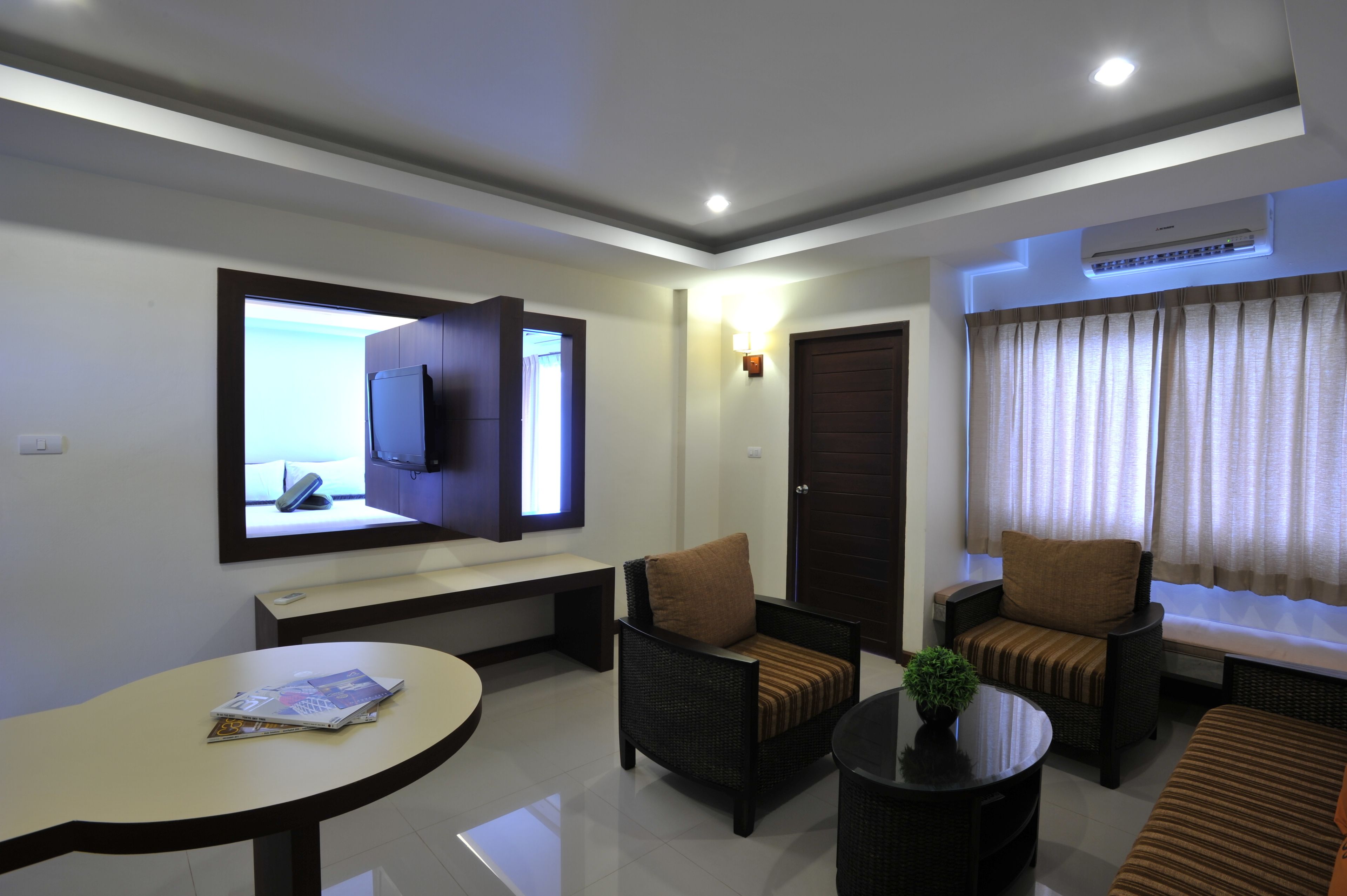 32-inch led tv with cable channels, tv