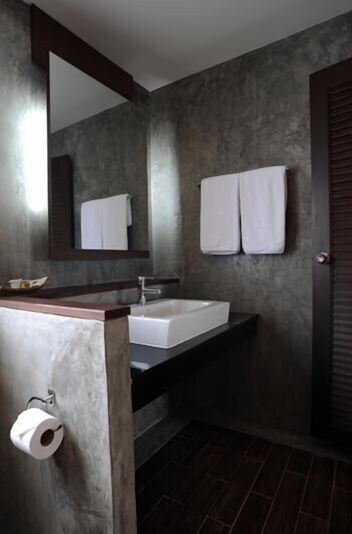 free toiletries, hair dryer, bathrobes, slippers