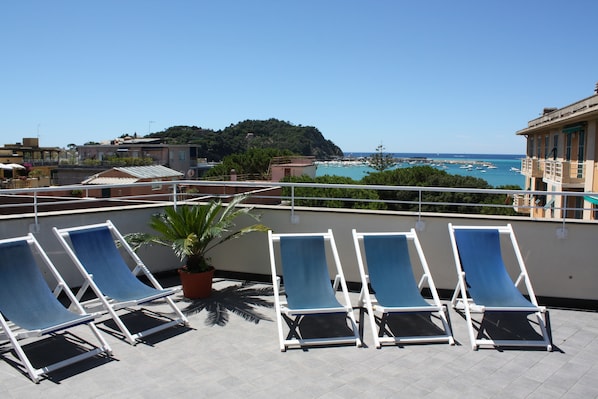 Sun deck - Hotel Genova (Sestri Levante)