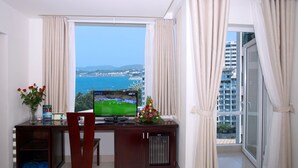 Unclassified image, 4 of 33, button - Azura Hotel (Nha Trang)