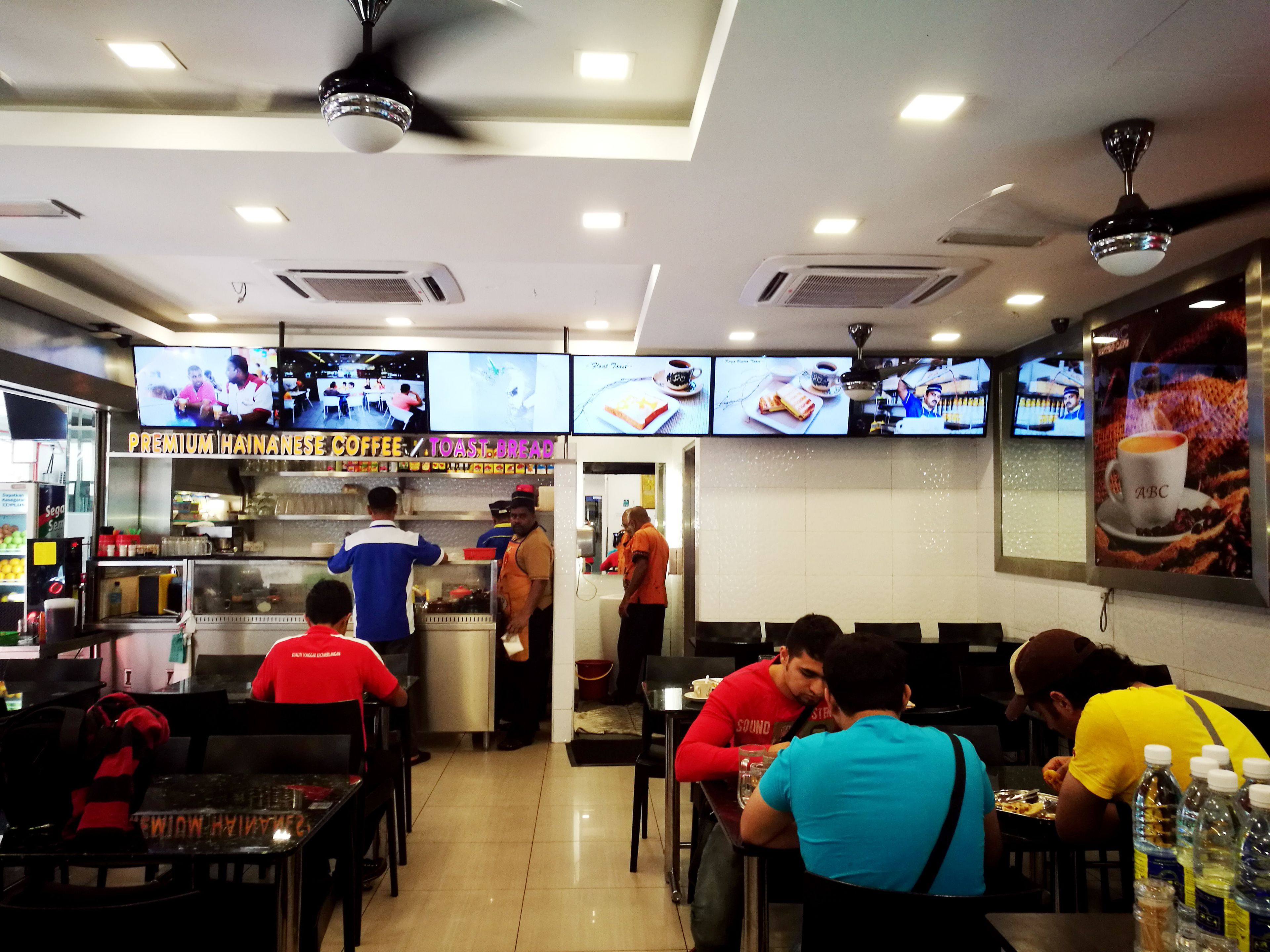 Photo - ESSY Hotel KL Sentral