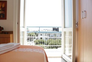In-room safe, desk, free cribs/infant beds, bed sheets