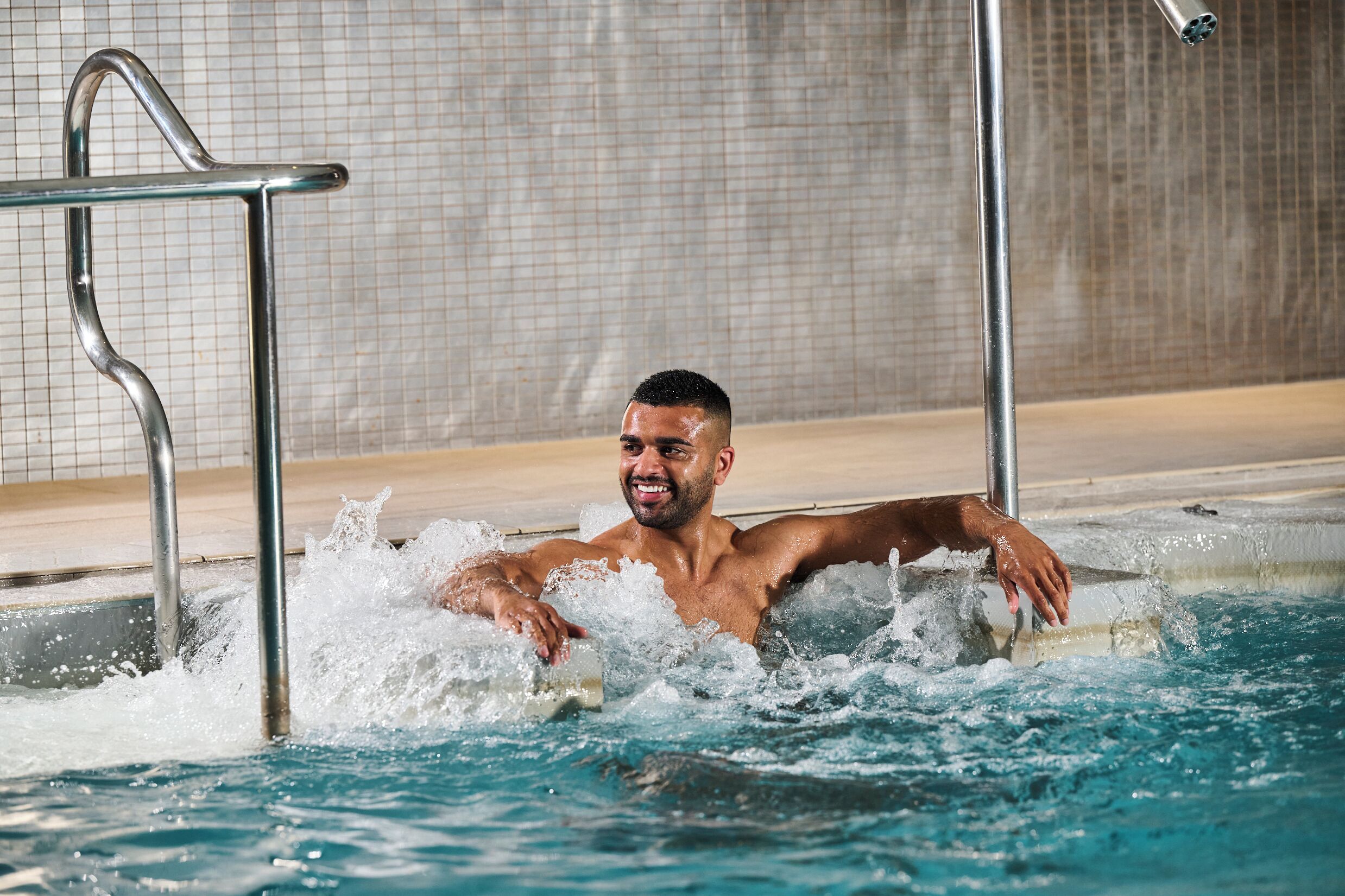 sauna, steam room, body treatments, facials, massages